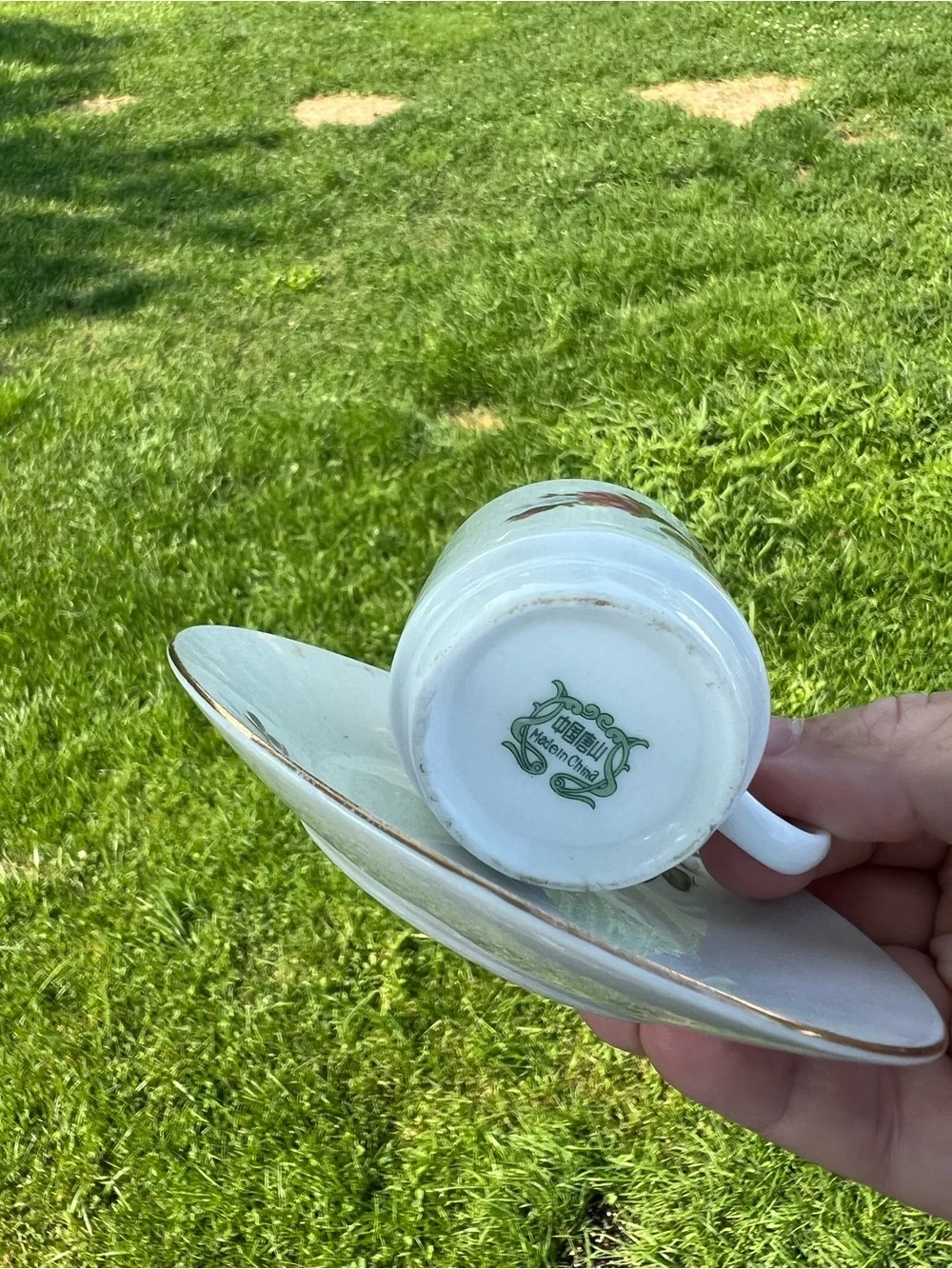 Vintage Tangshan fine China from the 50’s rose espresso cup / saucer